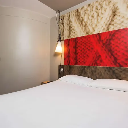 Ibis London Excel-Docklands Hotel Exterior photo